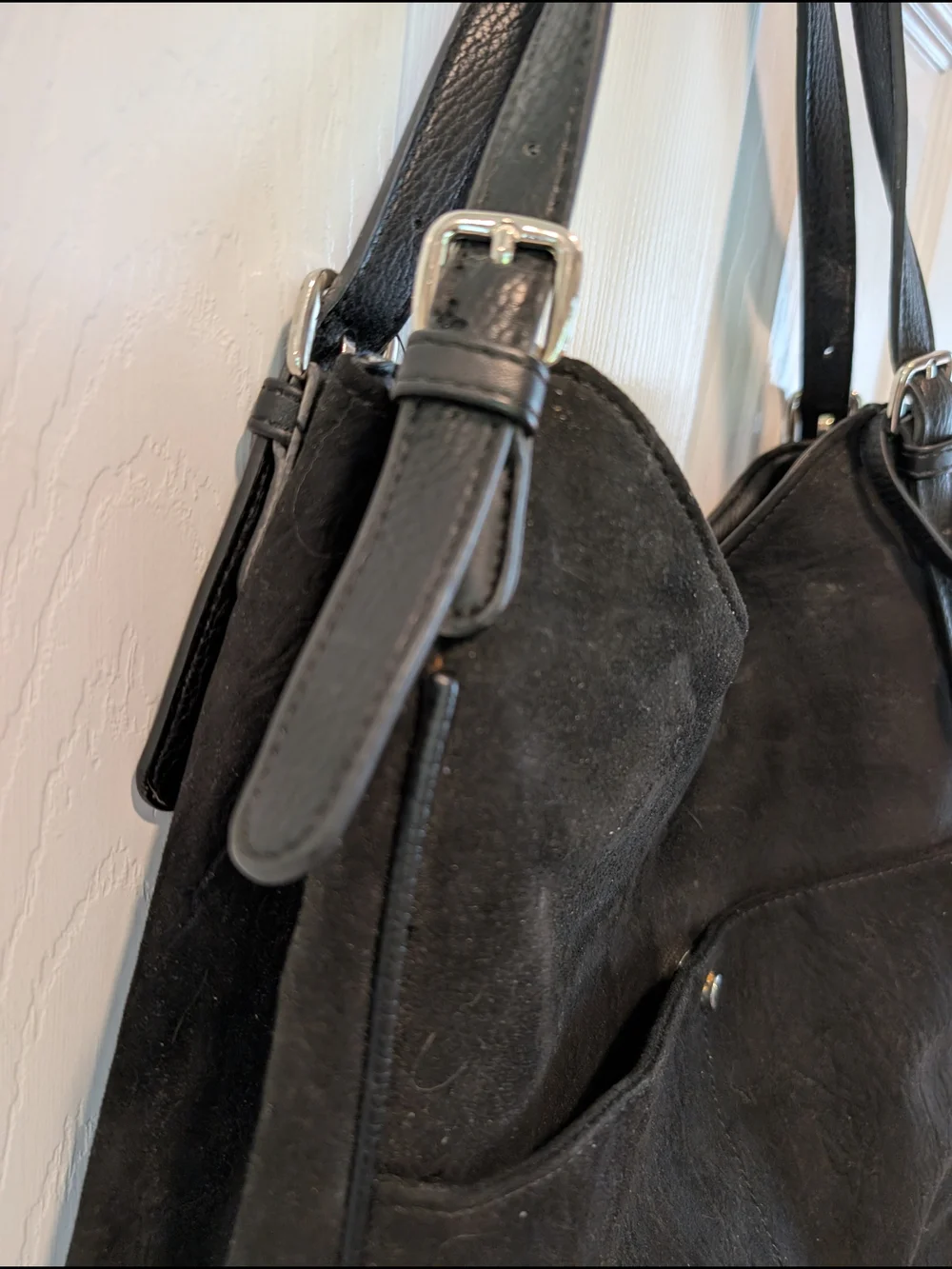 NWT Sondra Roberts Squared Hobo Style Bag In Black